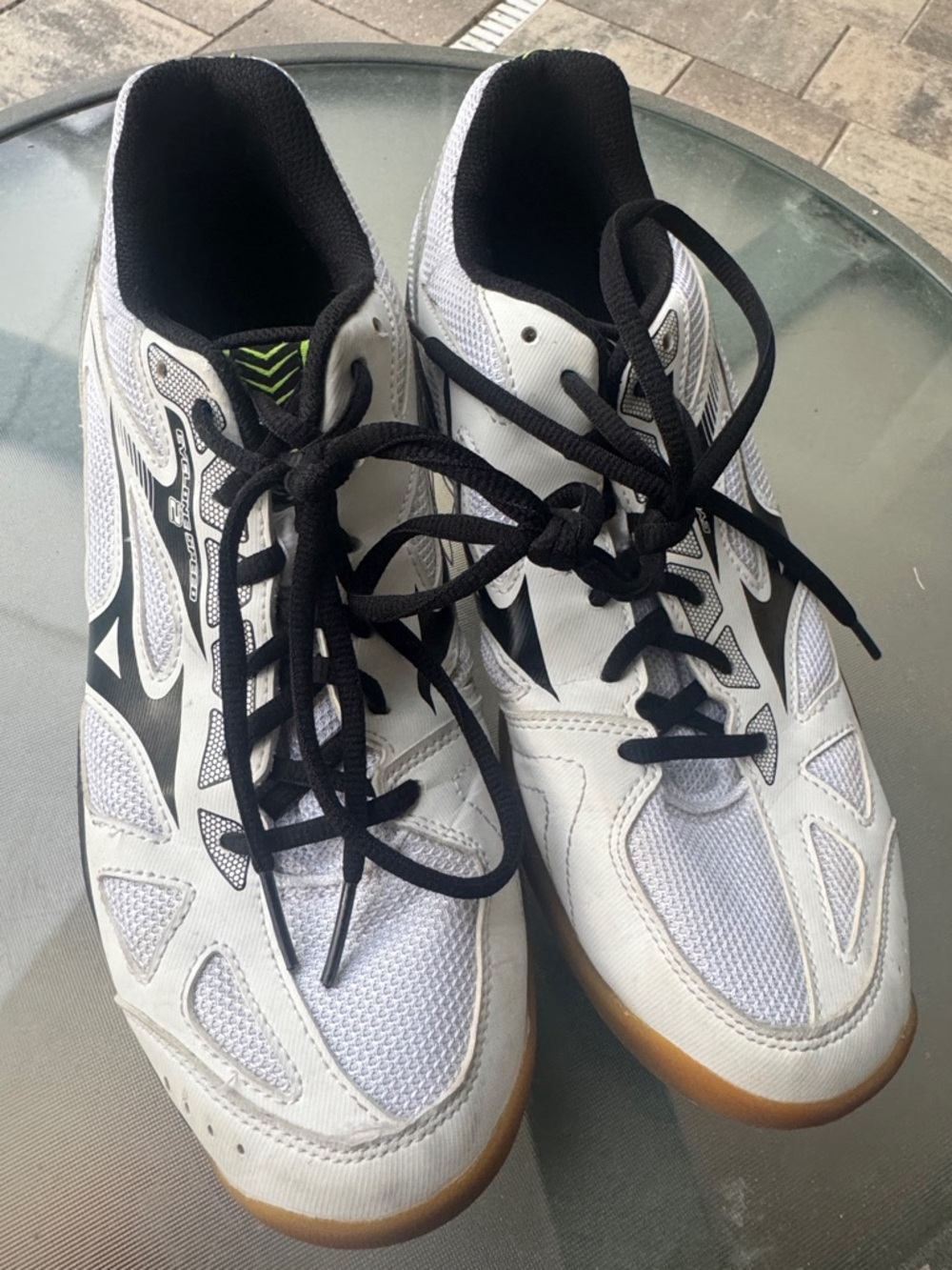 Women’s Mizuno Cyclone Speed 2 White/ Black Indoor Volleyball Shoes